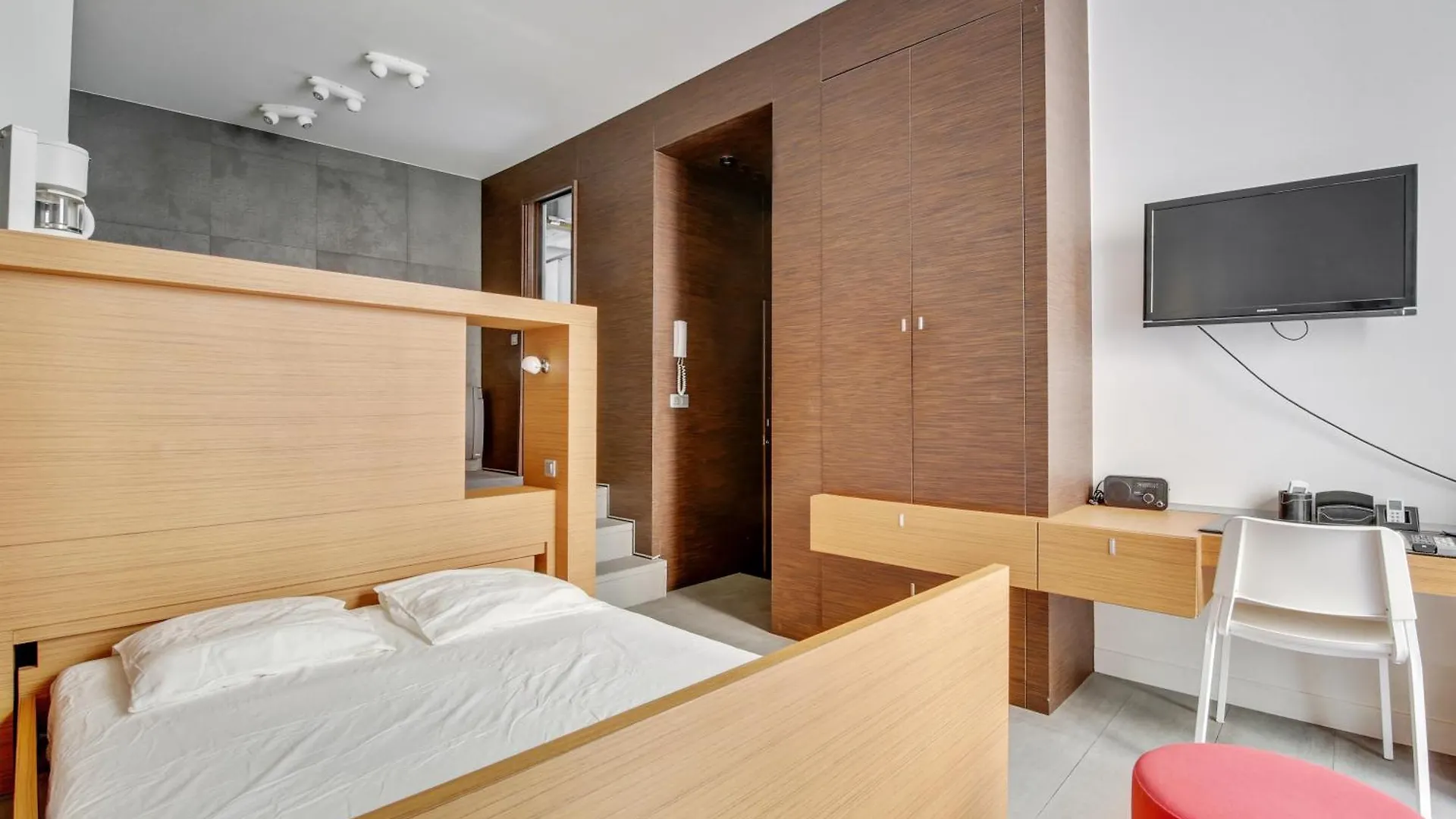 Elegance Confort A L'Odeon By Weekome Paris